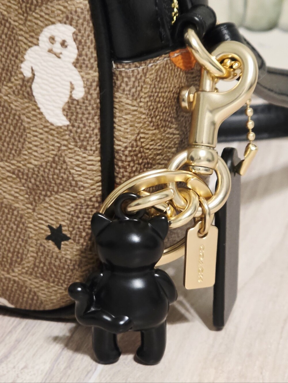 Coach Halloween Black Cat with Pumpkin Keychain Charm for Bag Purse CW480 🐈‍⬛🎃 - Picture 4 of 12